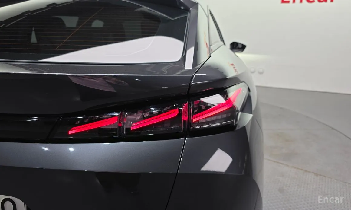 Peugeot 408 2023 1.2 Pure Tech GT