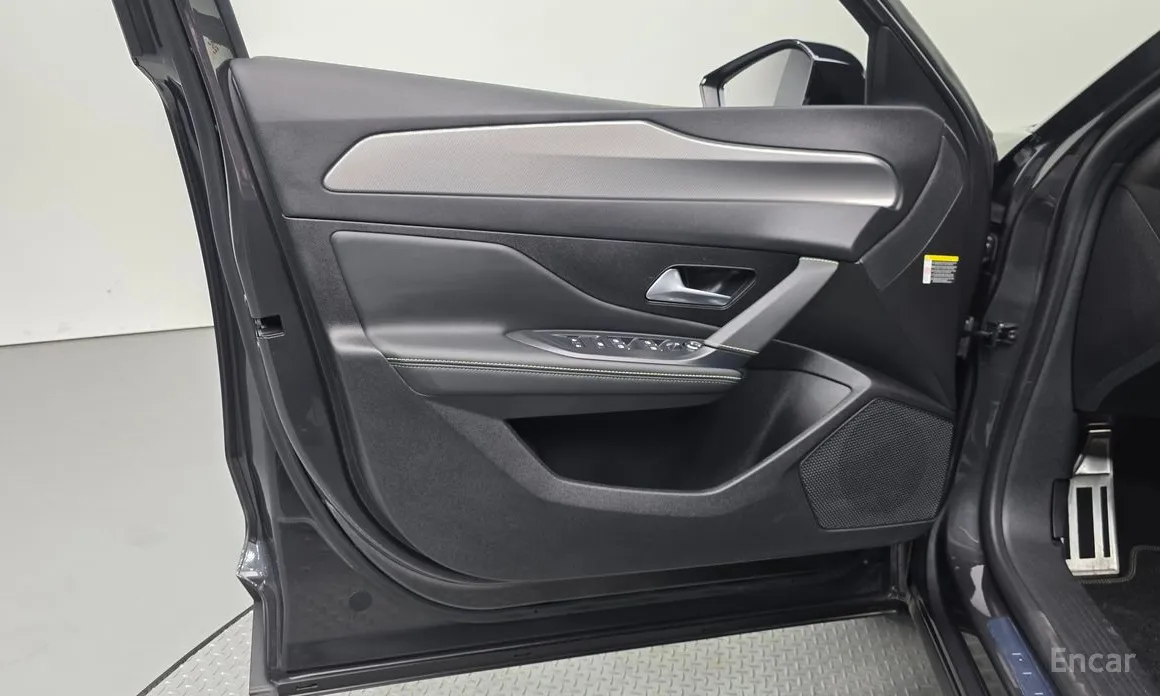 Peugeot 408 2023 1.2 Pure Tech GT