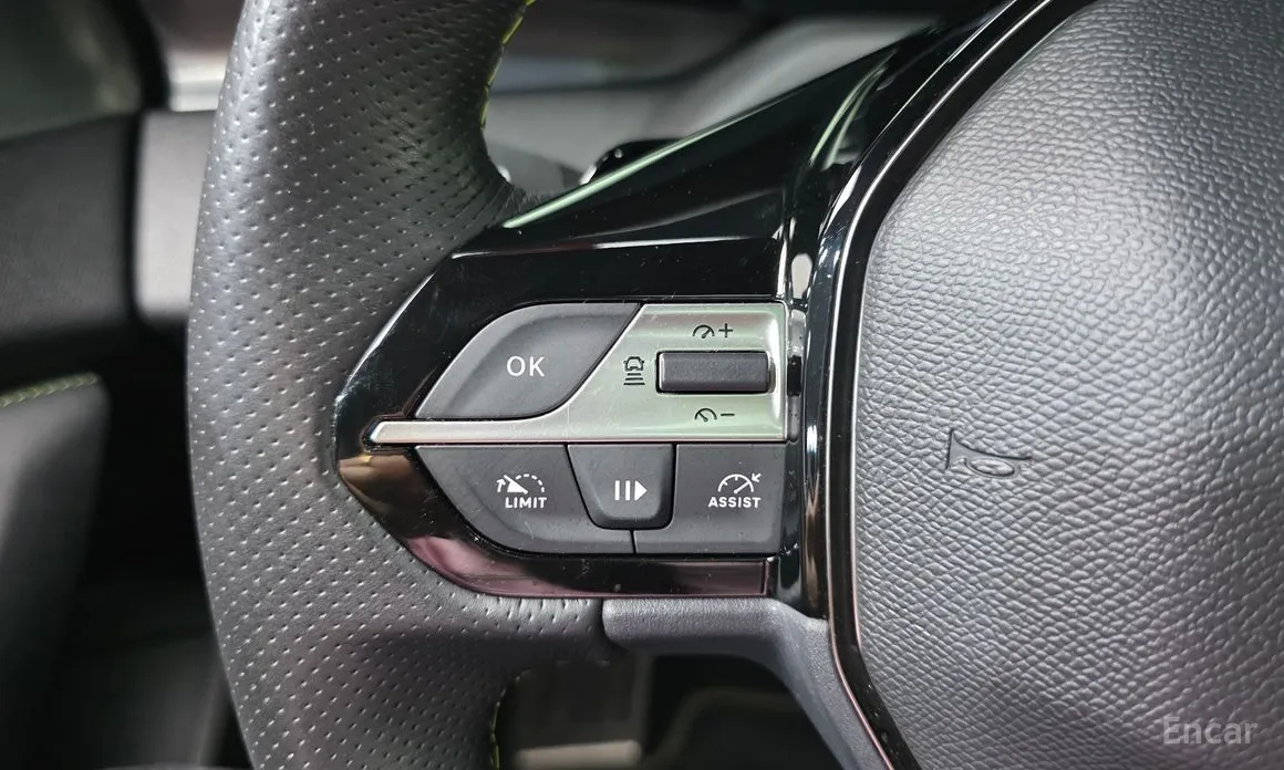 Peugeot 408 2023 1.2 Pure Tech GT