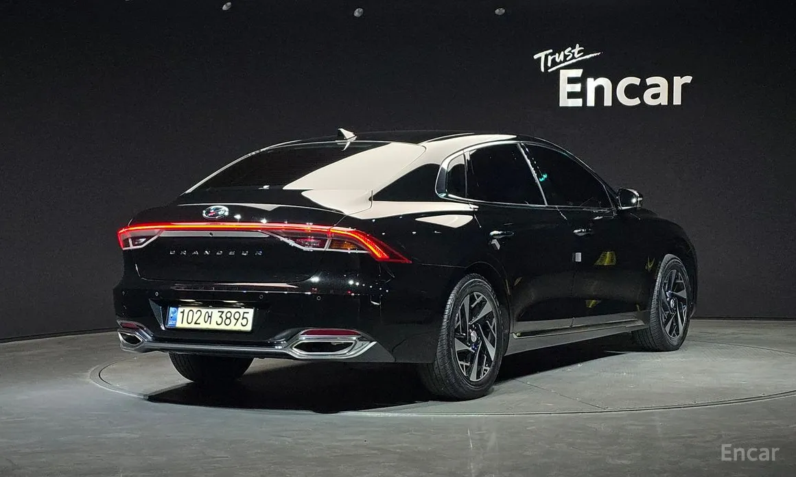 Zdjęcie 2 - Hyundai Grandeur