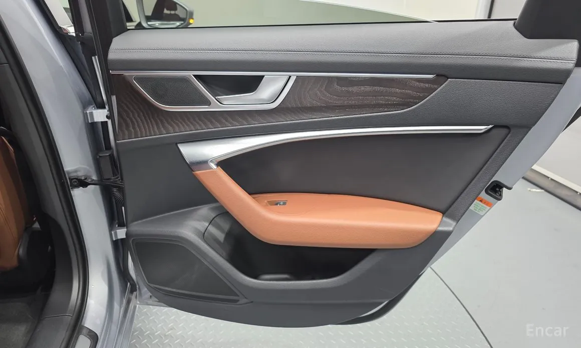 Audi A6 2019 45 TFSI Quattro Premium