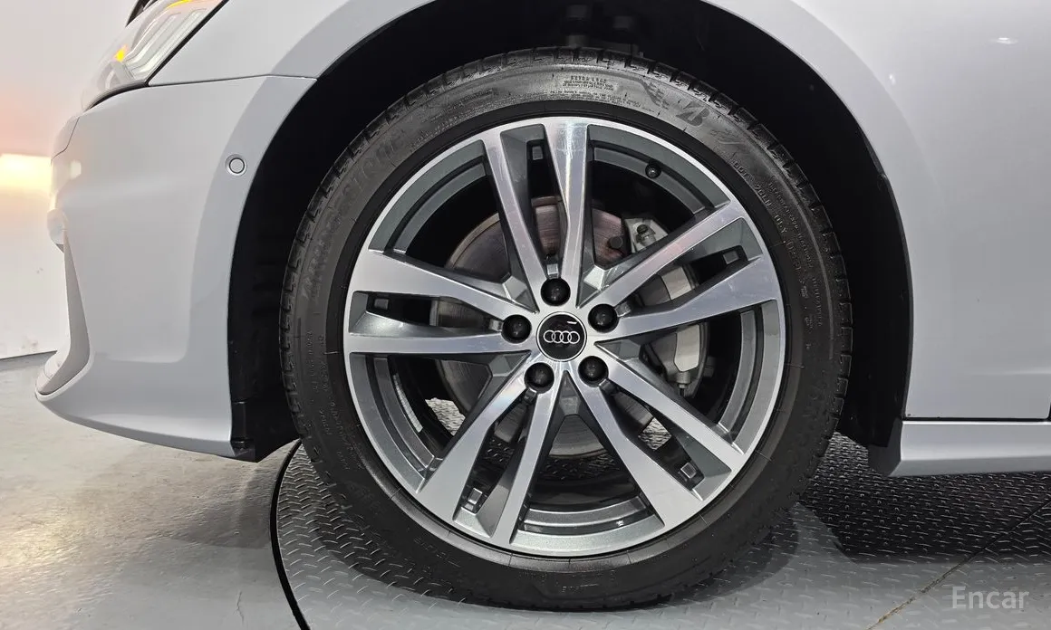 Audi A6 2019 45 TFSI Quattro Premium