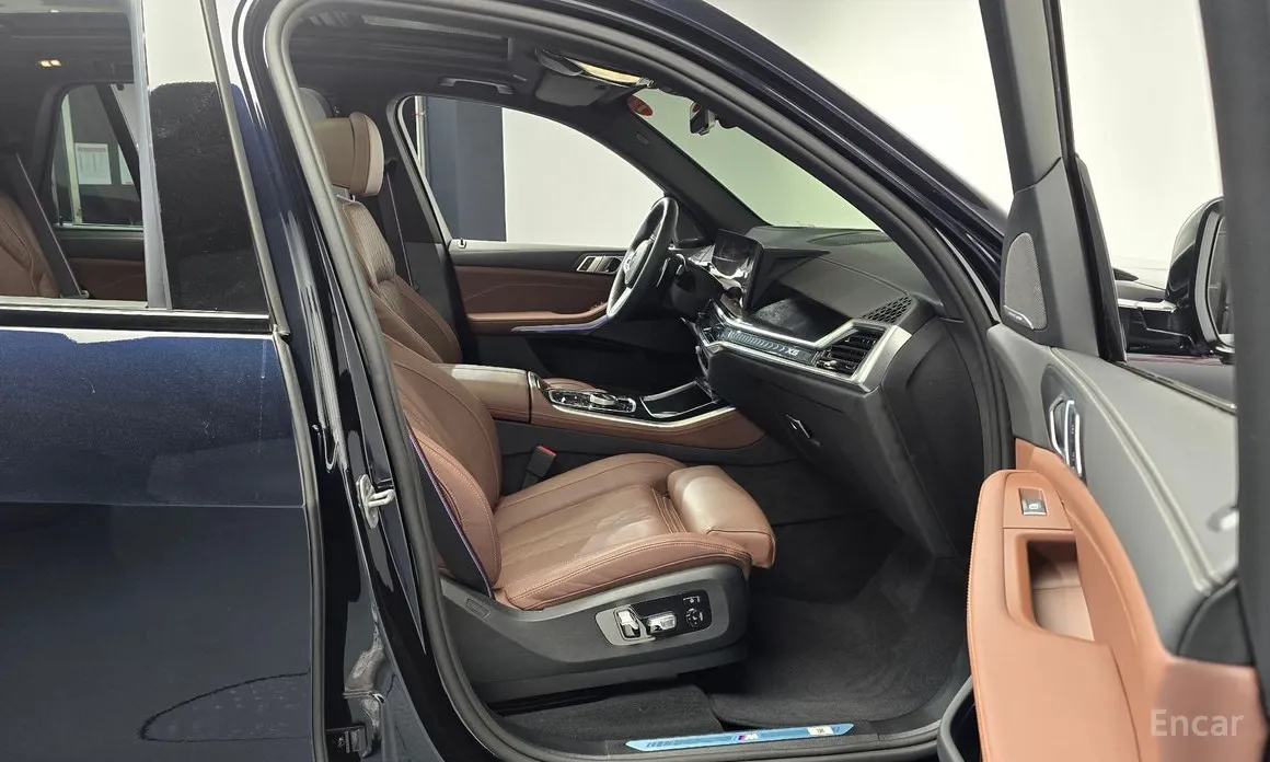 Фото 26 - BMW X5