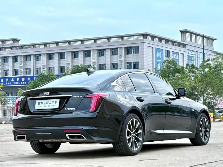 Cadillac CT5 2025 2025款 28T 城市运动版
