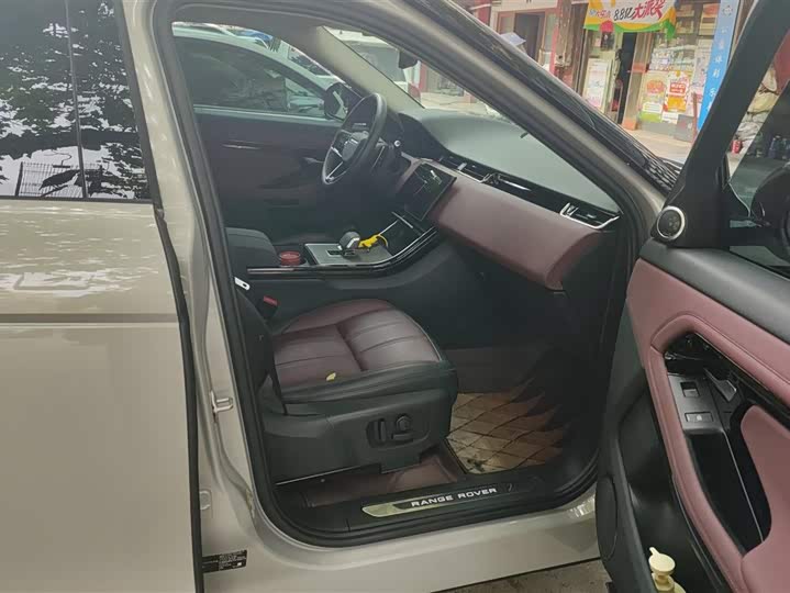 Land Rover Range Rover Evoque L 2024 2024款 揽胜极光L SE 驭光尊耀版