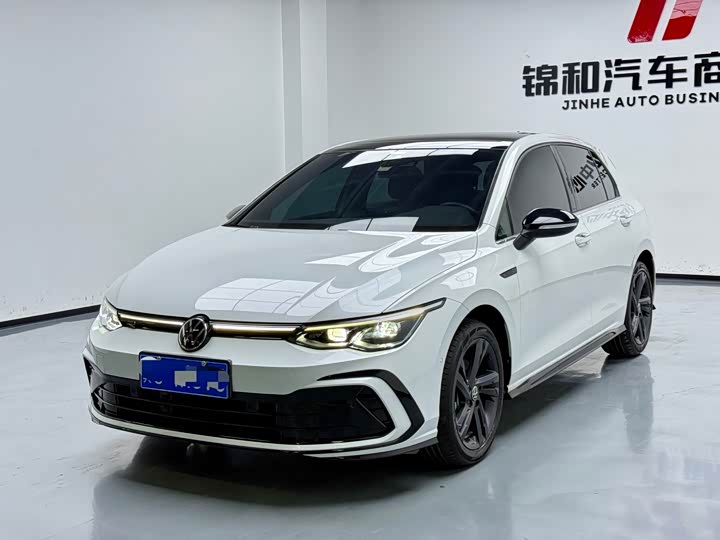 Фото 1 - Volkswagen Golf