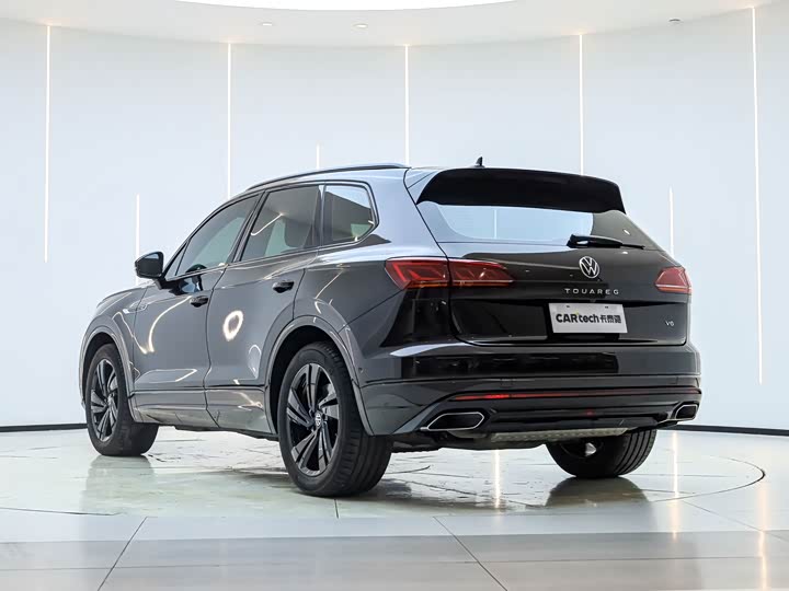 Volkswagen Touareg 2022 2022款 3.0TSI 锐享版 曜黑运动套装