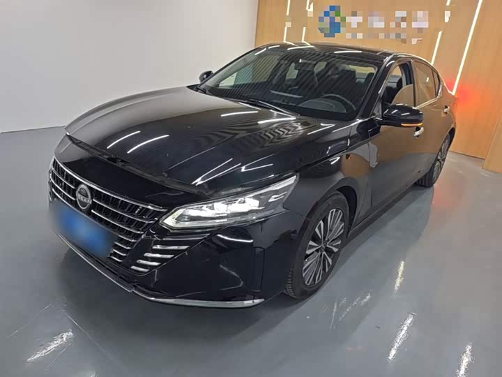 Фото 2 - Nissan Teana