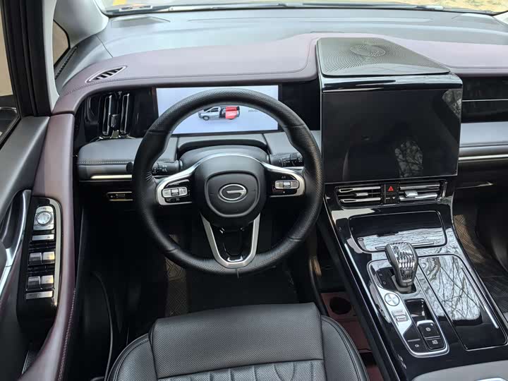 Zdjęcie 8 - GAC Trumpchi M8