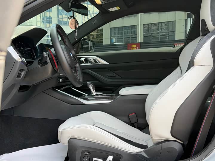 BMW M4 2023 2023款 M4双门轿跑车 M xDrive 雷霆版