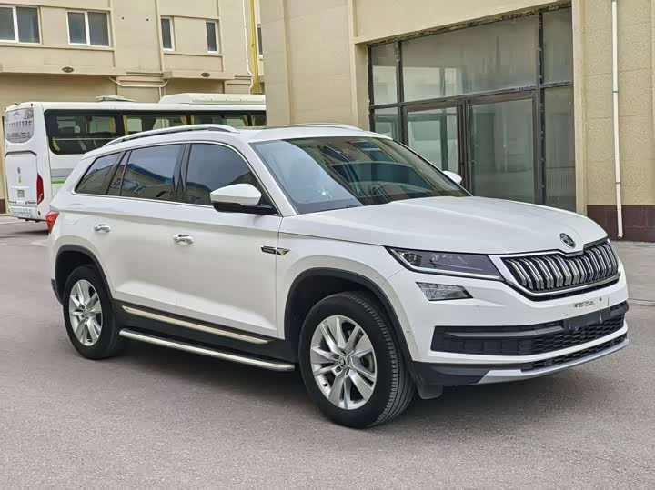 Skoda Kodiaq 2022 2022款 TSI330 5座两驱奢享版