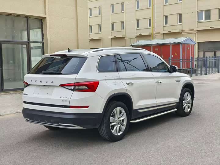 Skoda Kodiaq 2022 2022款 TSI330 5座两驱奢享版