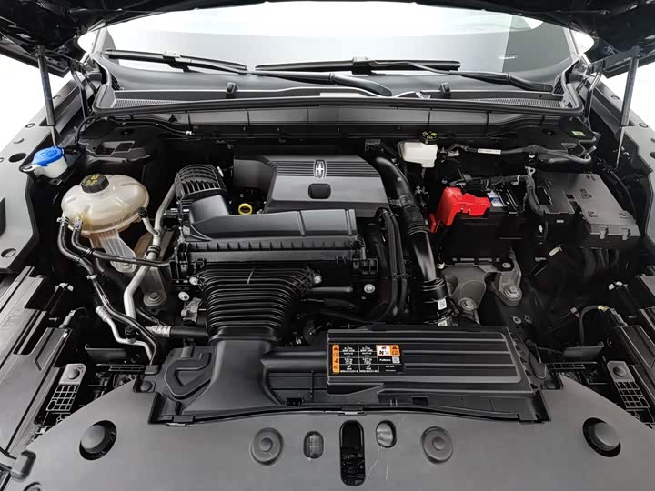 Lincoln Nautilus 2025 2025款 2.0T 四驱尊逸版