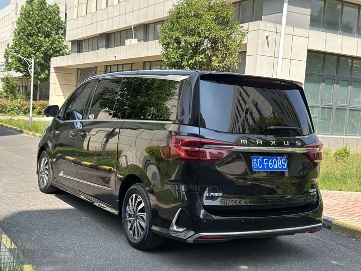 Maxus G20 2021 2021款 PLUS 2.0T 柴油自动豪华版