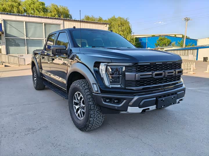 Фото 3 - Ford F-150 Raptor