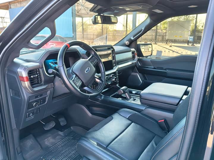 Фото 7 - Ford F-150 Raptor