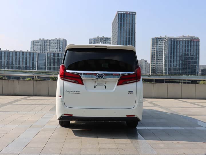 Toyota Alphard 2021 2021款 双擎 2.5L 尊贵版