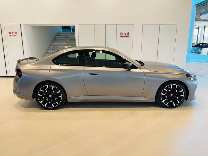 Фото 3 - BMW 2 Series