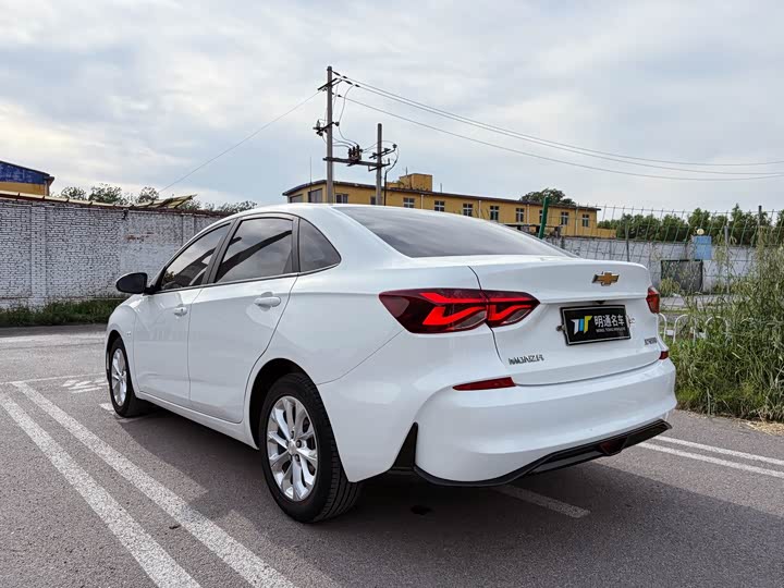 Chevrolet Monza 2023 2023款 1.5L 双离合乐享版