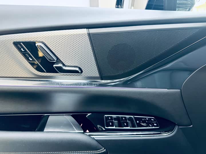 Cadillac XT5 2025 2025款 2.0T 豪华型
