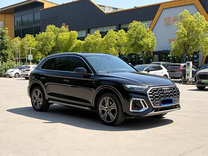 Audi Q5L 2021 2021款 45 TFSI 豪华动感型