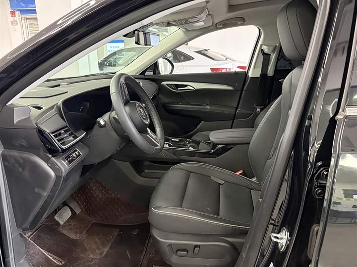 Buick Envision Plus 2025 2025款 昂科威Plus 28T 两驱白金版