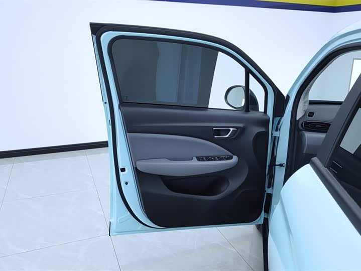 Leapmotor T03 2025 2025款 403舒享版