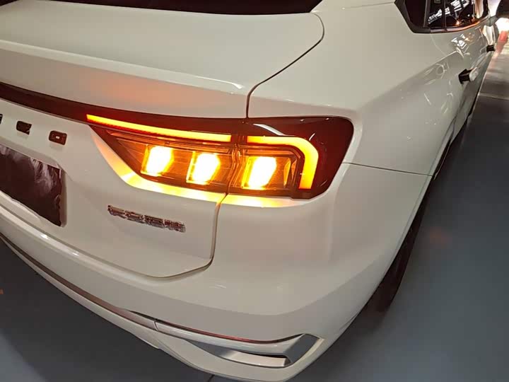 Ford Mondeo 2025 2025款 1.5T EcoBoost 舒雅型