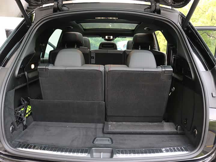 Photo 9 - Mercedes-Benz GLE-Class AMG
