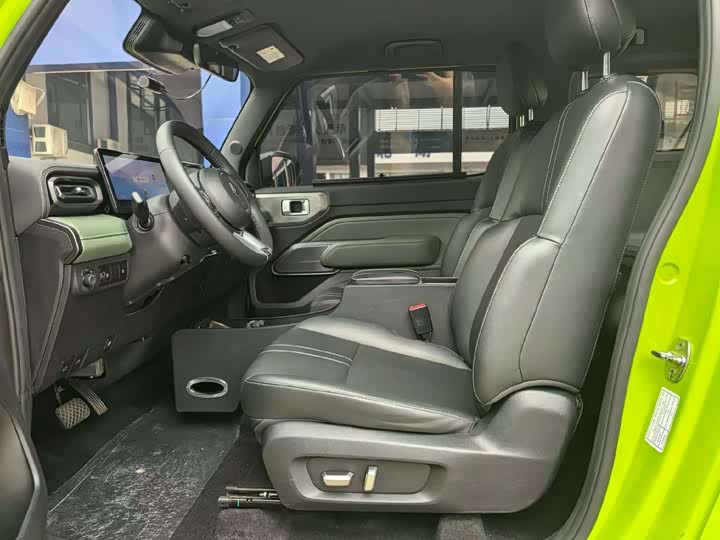 Baojun Yep 2023 2023款 智尊版