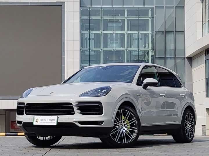 Zdjęcie 1 - Porsche Cayenne Hybrid
