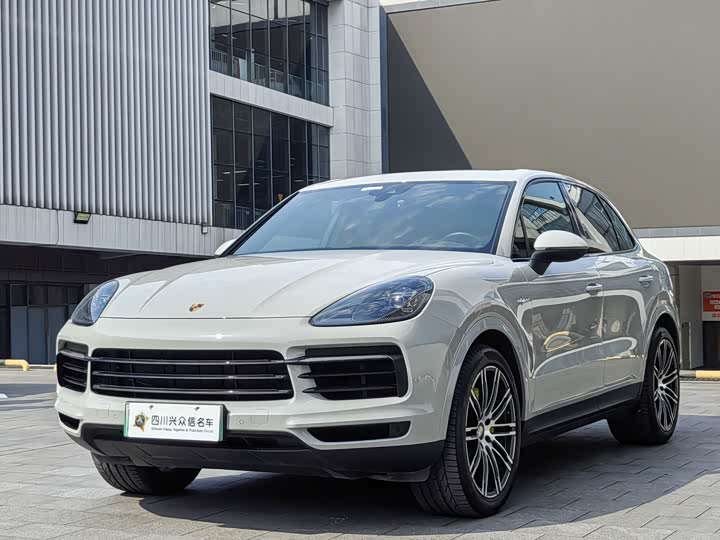 Zdjęcie 2 - Porsche Cayenne Hybrid