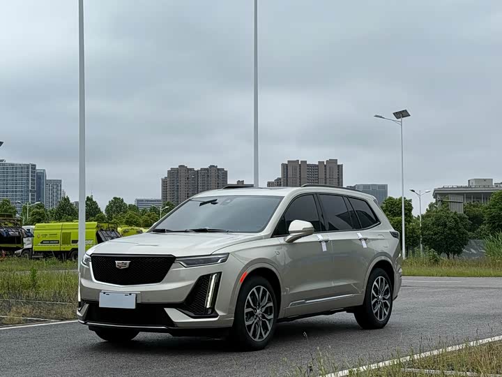 Photo 1 - Cadillac XT6