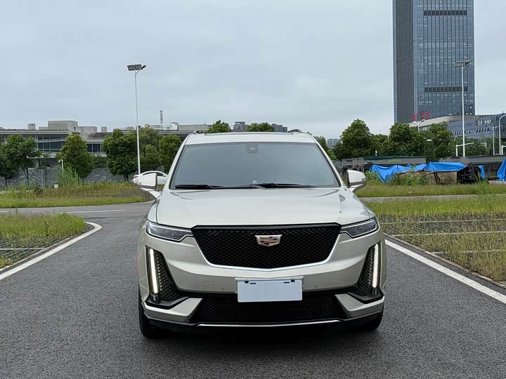 Photo 2 - Cadillac XT6