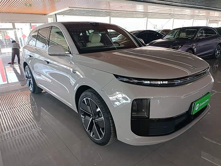 Zdjęcie 4 - LiXiang L6