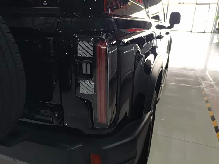 BAIC Beijing BJ40 2026 2026款 2.0T 汽油标准版