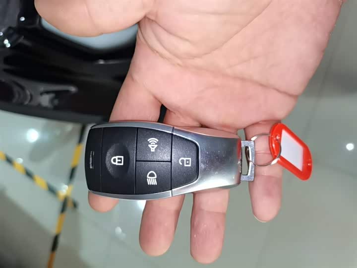 BAIC Beijing BJ40 2026 2026款 2.0T 汽油标准版