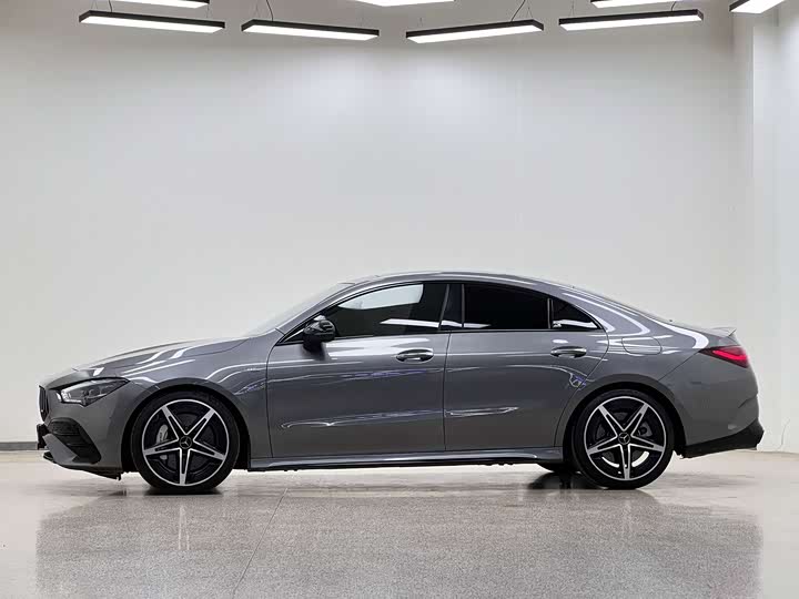 Фото 4 - Mercedes-Benz CLA-Class AMG