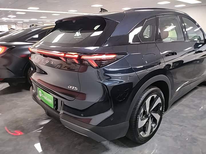 BAIC Arcfox Alpha T5 2026 2026款 增程 1215 元境智行版