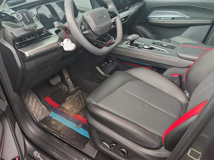 Changan Oshan Z6 2022 2022款 蓝鲸 1.5T DCT智领型城市版