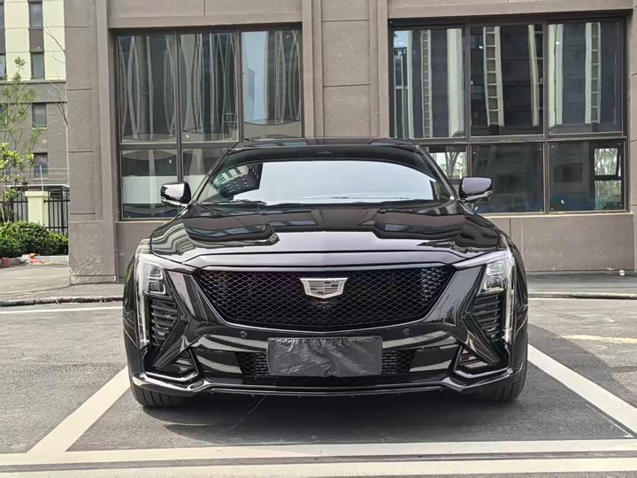 Cadillac CT5 2025 2025款 28T 赛道性能版