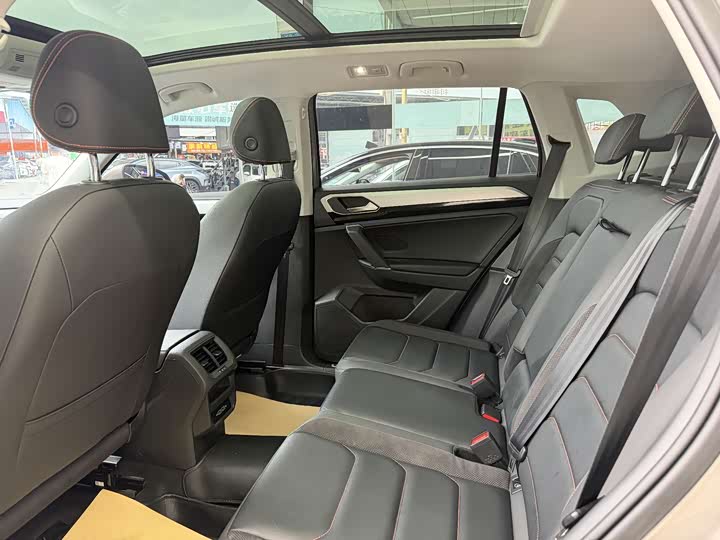 Фото 5 - Volkswagen Tayron