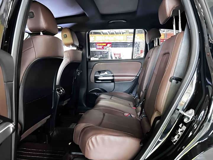 Zdjęcie 9 - Mercedes-Benz GLB-Class