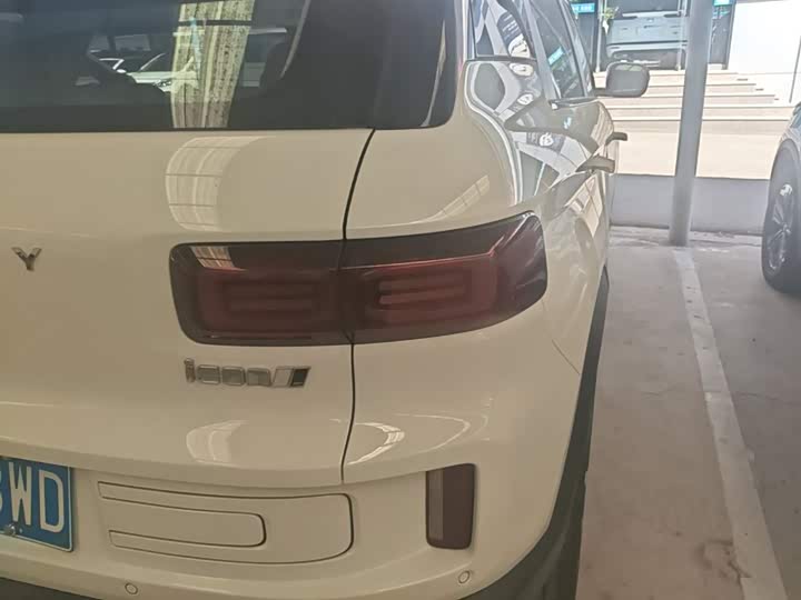Geely Icon 2023 2023款 1.5TD 巧克力醇巧版