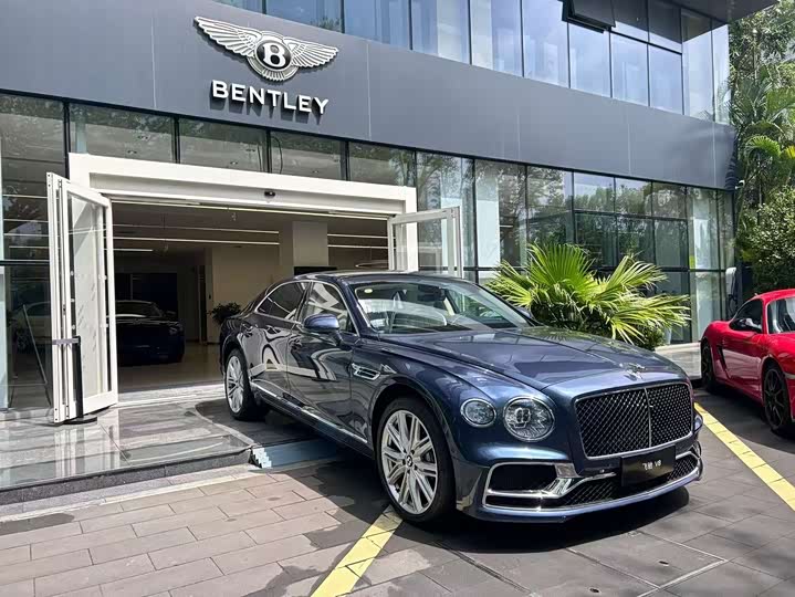 2024 Bentley Flying Spur