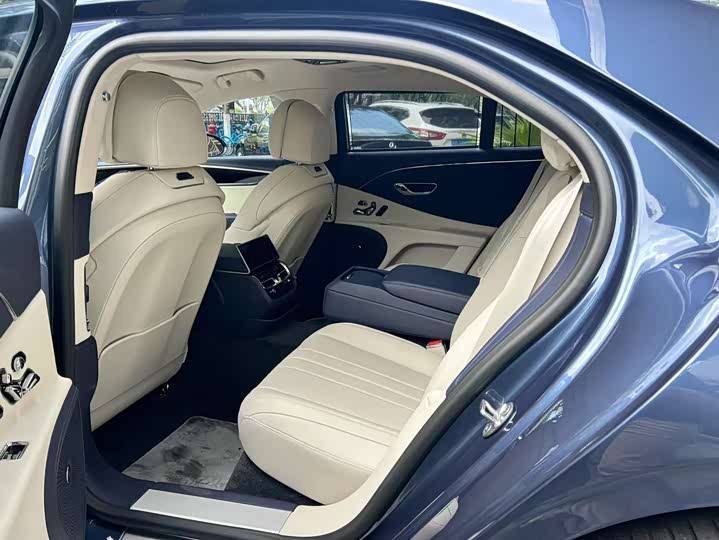 2024 Bentley Flying Spur