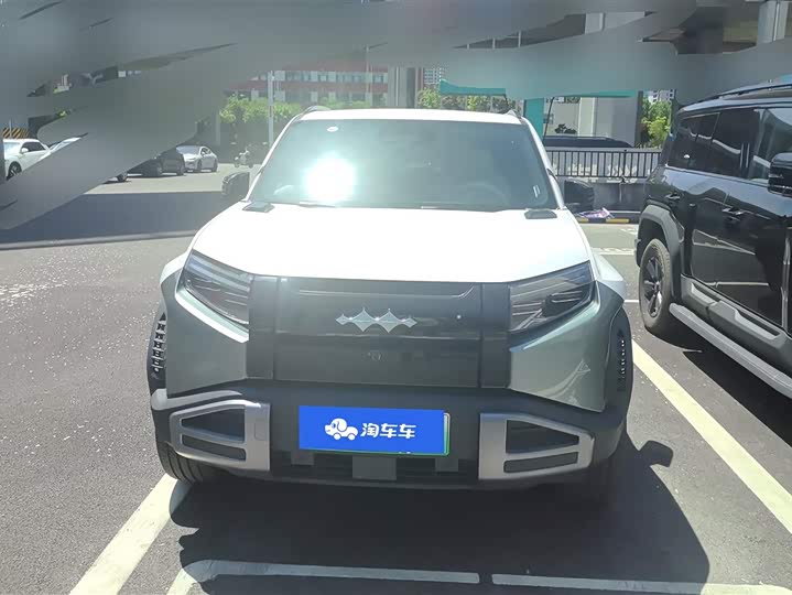 2025 BYD FangChengBao Titanium 3 (Tai 3)