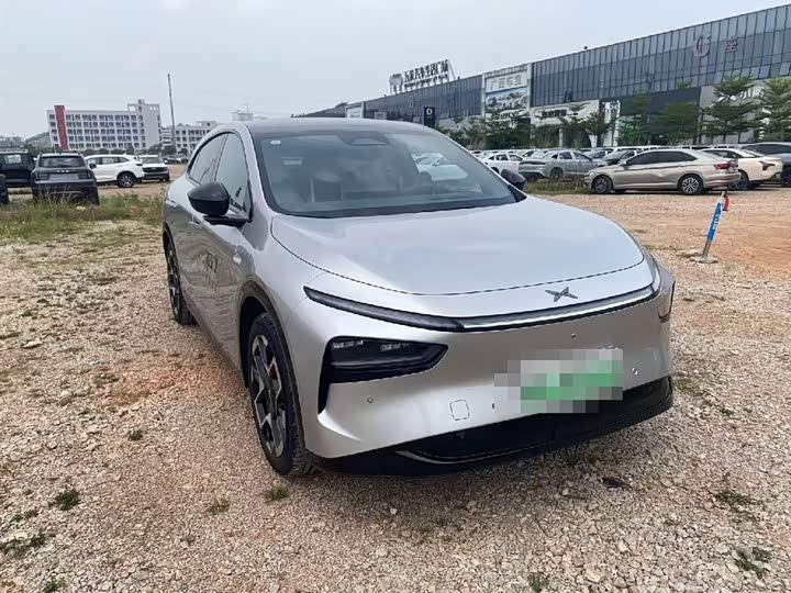 Фото 2 - XPeng G7