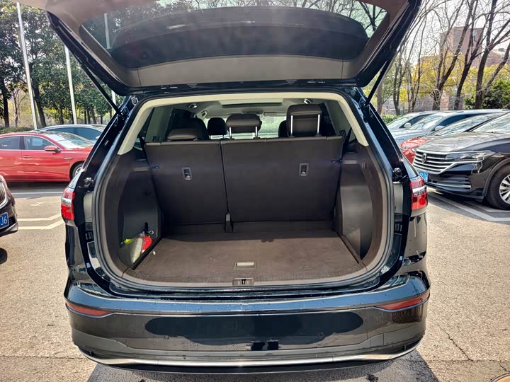 Фото 3 - Volkswagen Viloran