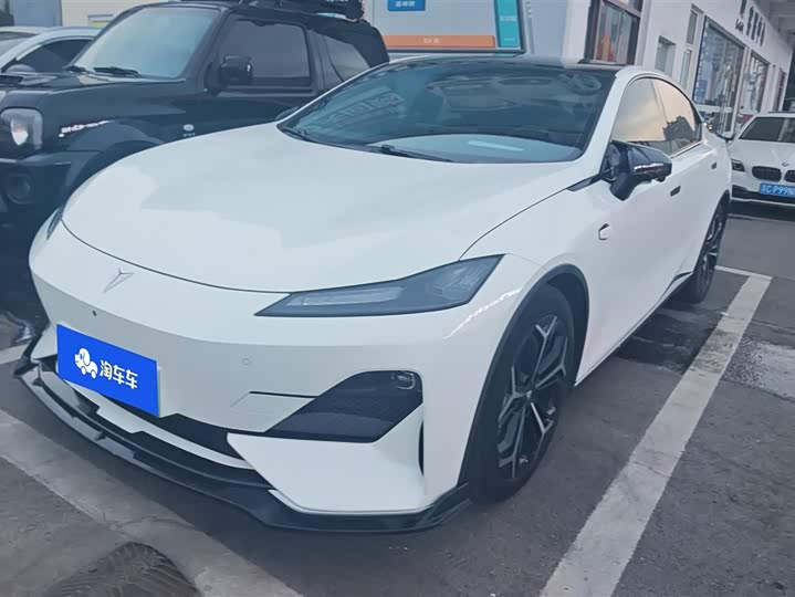 Zdjęcie 1 - Changan Deepal SL03
